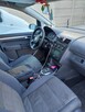 Volkswagen Touran - 8