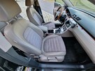 Volkswagen Passat Variant 2.0 TDI DPF DSG Highline ACC Solar - 10