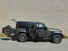 Jeep Wrangler - 8