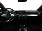 Mercedes GLB FV23% 7 os. automat full LED skóra/alcantara navi MBUX Premium kamery - 15