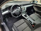Volkswagen Passat ** Kamery 360 ** 2,0 TDI ** Nawigacja ** - 11