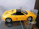 METALOWE AUTKO FERRARI F355 GTS - UT Models 1/18 HOT WHEELS - 2