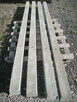 Słupki betonowe do siatki 2,60 m - 2