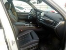 BMW X5 2014, 4.4L, 4x4, porysowany lakier - 6