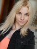 Dziewczyna po studiach szuka pracy. Od zaraz. Pilne