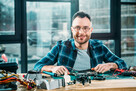Elektronik: darmowy pokój 1-os., atrakcyjne wynagrodzenie