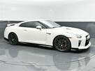 GT-R Premium - 8