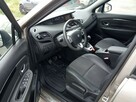 Renault Grand Scenic - 10