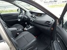 Renault Grand Scenic - 13