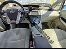 Toyota Prius - 5