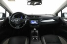 Toyota Avensis Executive /skóra /panorama /navi/ grzane fotele /Bi-LED/ kamera/ Blth - 13