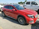 MERCEDES-BENZ GLA 250 4MATIC - 3