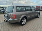 Volkswagen Passat 1.9 TDI  130KM Klimatronic Pogrzewane fotele - 3