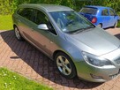 Opel Astra J 1.6 Turbo Kombi 180 KM - 2