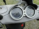 Piaggio Beverly 250 21KM - 9