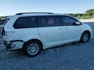 Toyota Sienna XLE Premium - 3