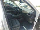 2023 Buick Envision Essence - 9