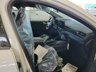 2024 Ford Escape ST-Line - 11