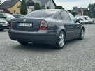 Volkswagen Passat - 12