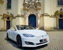 Dwie limuzyny Tesla S do ślubu, w cenie jednej - 7