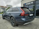 Volvo V90 Cross Country B4 Mild-Hybrid, Diesel, Ultimate Bright - 3