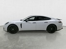 Porsche Panamera - 4