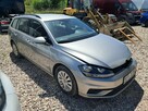 Volkswagen Golf - 1