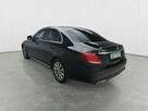 Mercedes E 200 - 5