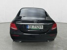 Mercedes E 200 - 6