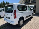 Opel Combo Life Niepełnosprawnych inwalida Rampa 32105 km Model 2022 - 4