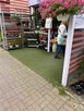 Sprzedam działającą kwiaciarnię - 1