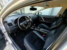 Avensis 3, bogate wyposażenie 2015r Klima, kamera, navi, skóra - 5