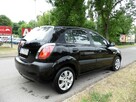 Kia Rio - 5