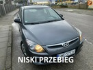 Hyundai i30 Niezawodna i mocna benzyna/Klimatyzacja/Isofix, niski przebieg/Aux,USB - 1