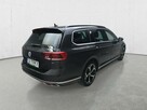 Volkswagen Passat - 7