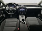 Volkswagen Passat - 9