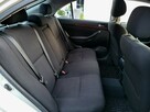 Toyota Avensis ** Bezwypadkowa ** Klimatronik ** - 14