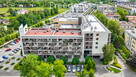 4-pokojowy apartament z miejscem podziemnym - 1