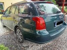Toyota Kombi Avensis 1.8 benz. - 2
