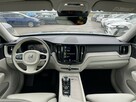 Volvo XC 60 Inscription B4 AWD Skóra Virtual Pamięc ust. 197KM - 9