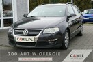 Volkswagen Passat - 1