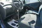 Toyota Yaris polski salon - 10