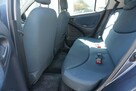 Toyota Yaris polski salon - 11