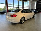 BMW 318 i 1.5 136KM automat 2018 r., salon PL, NAVI, 92tys.km przebiegu - 8