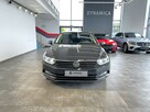 Volkswagen Passat Limousine Highline 1.5TSI 150KM DSG 2019 r., salon PL, f-a VAT - 3