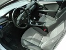 sprzedam Toyote AVENSIS 1.8 B salon polska nowe opony - 11