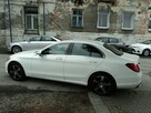 sprzedam MERCEDESA C 250 z2019r po LEASINGU  pełna FAKTURA 23 VAT - 4