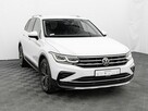 Volkswagen Tiguan 1.5 TSI Comfotline DSG Podgrz.f LED Ambient K.cof HAK Salon PL - 3