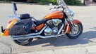 Honda VTX1800R - 3