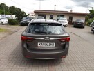 Toyota Avensis - 4